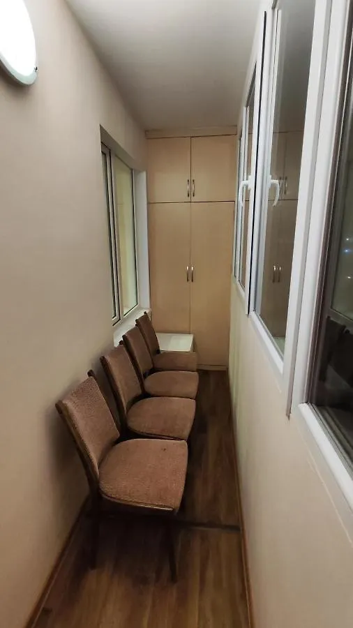 Золотой Квадрат 60 Кв2 Apartamento Almaty 0*,