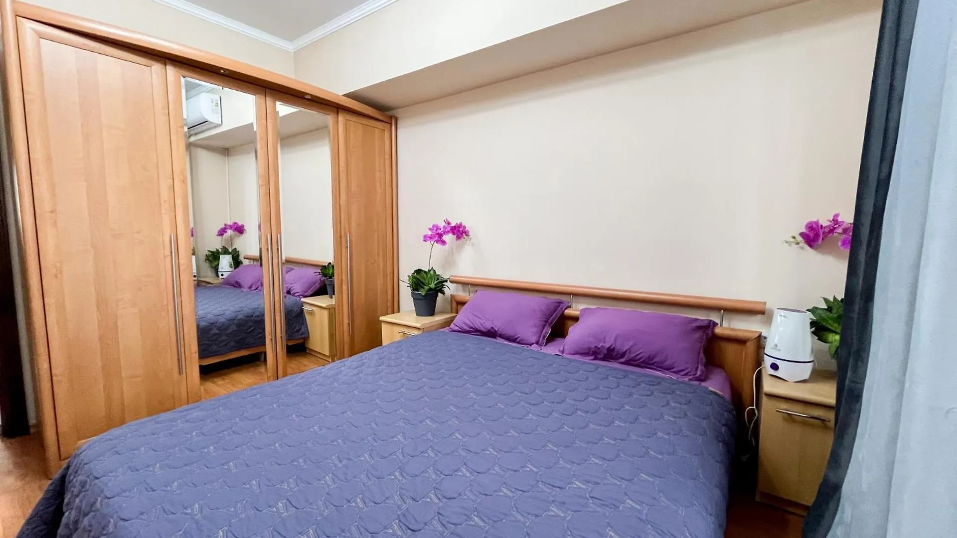 Золотой Квадрат 60 Кв2 Apartamento Almaty